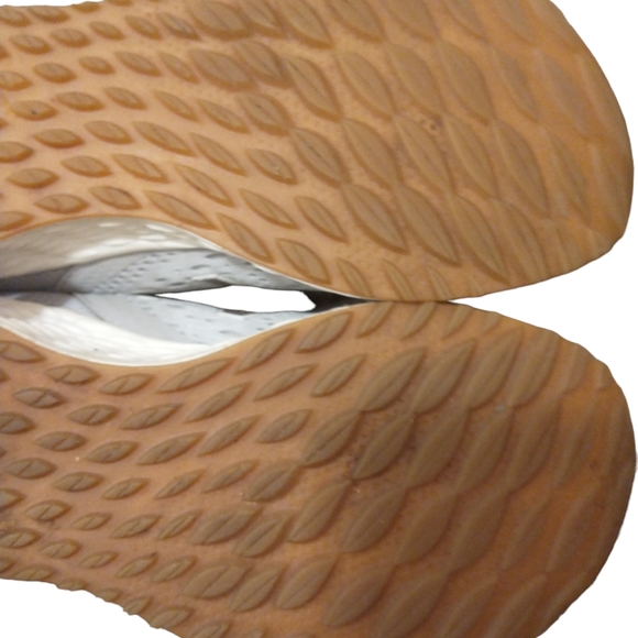 New Balance Arishi Fresh Foam - Picture 9 of 9